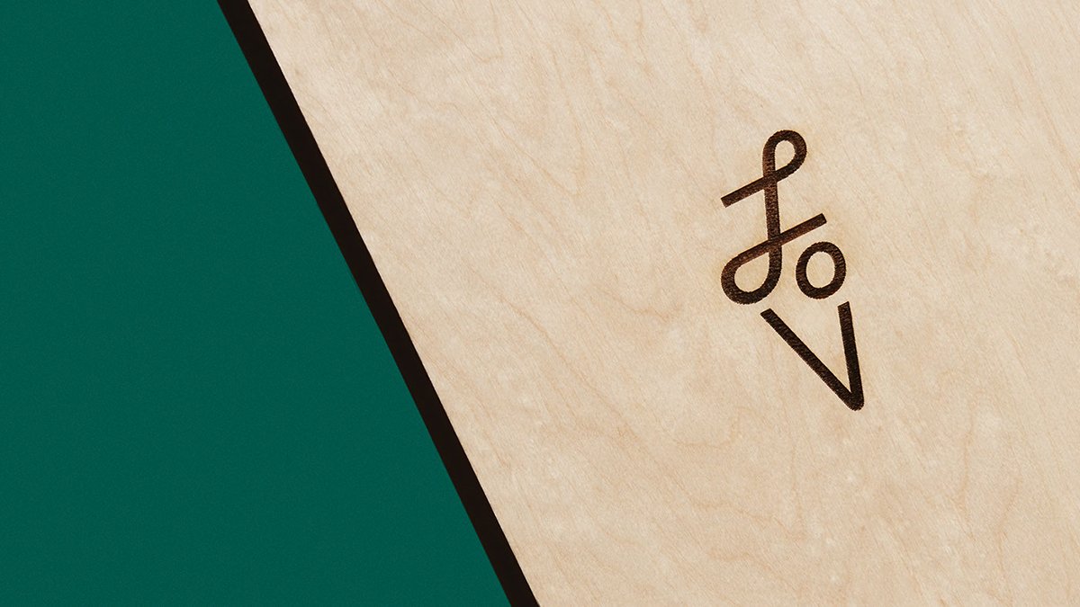 深圳VI設計 深圳VI策劃 Vins餐飲VI形象設計 標志設計