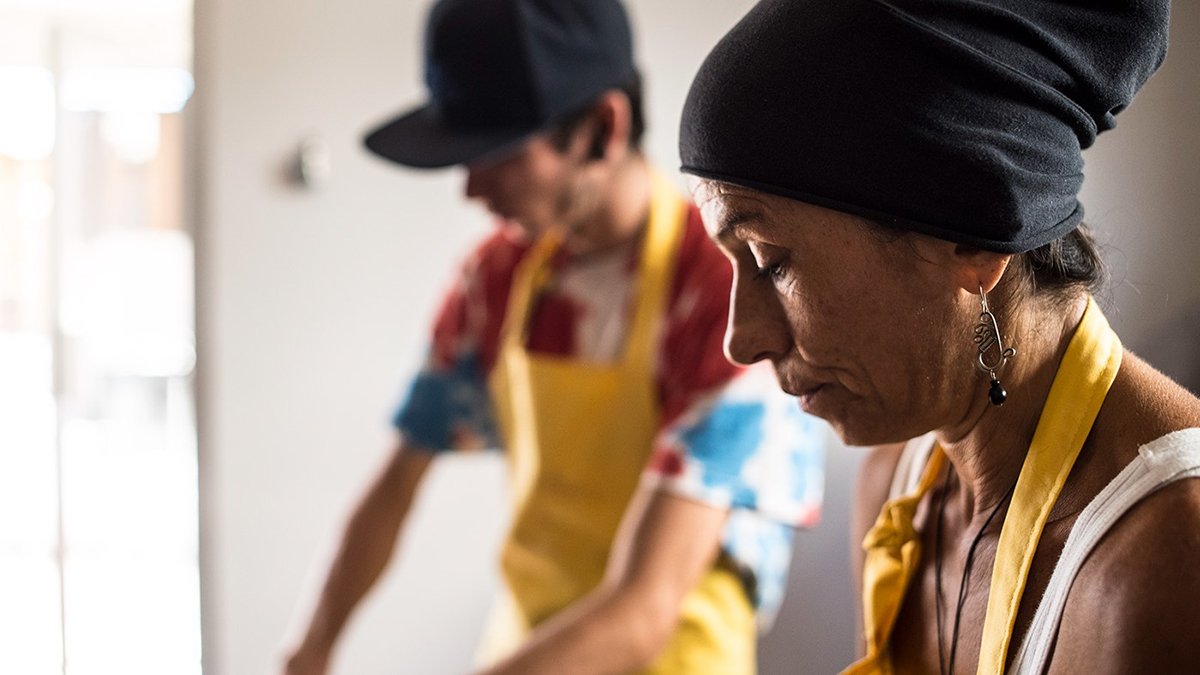 深圳VI設計 深圳VI策劃 De mano a Mano面包店VI形象設計 場景展示