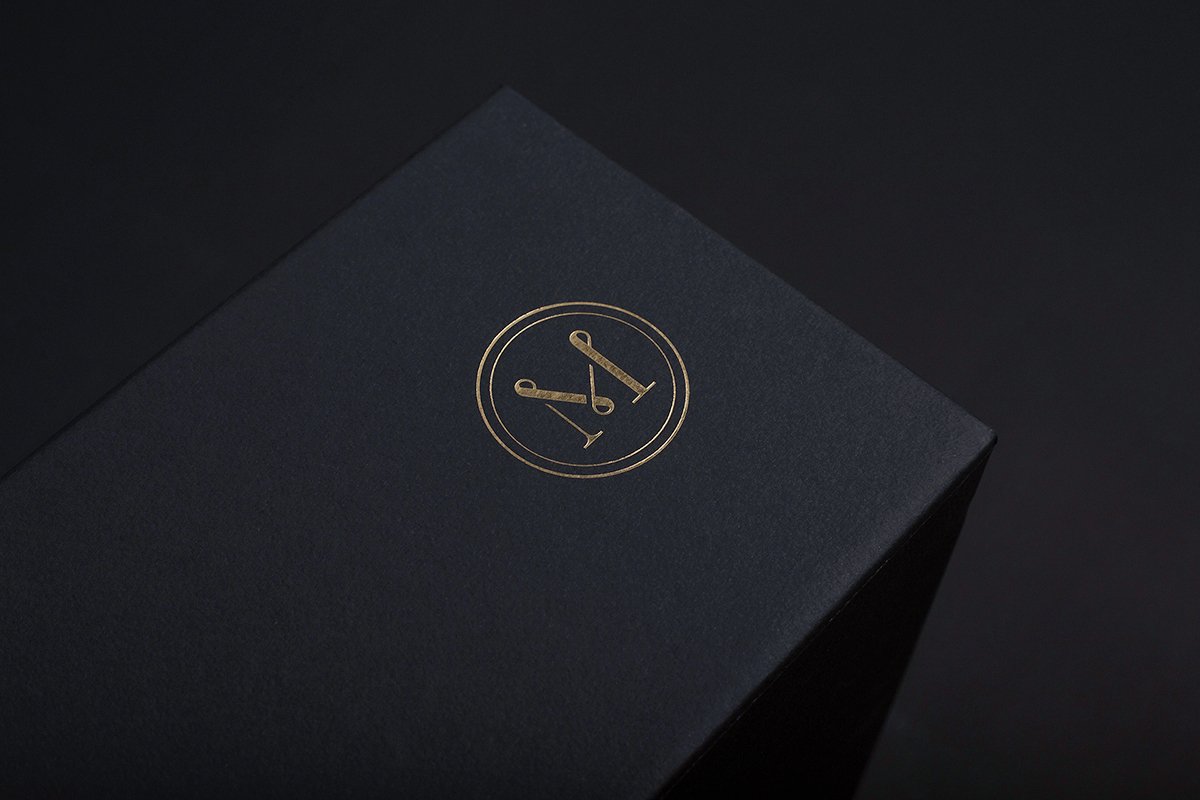 深圳品牌設計 深圳品牌策劃 MARVES女性時尚服裝品牌形象設計 標志展示