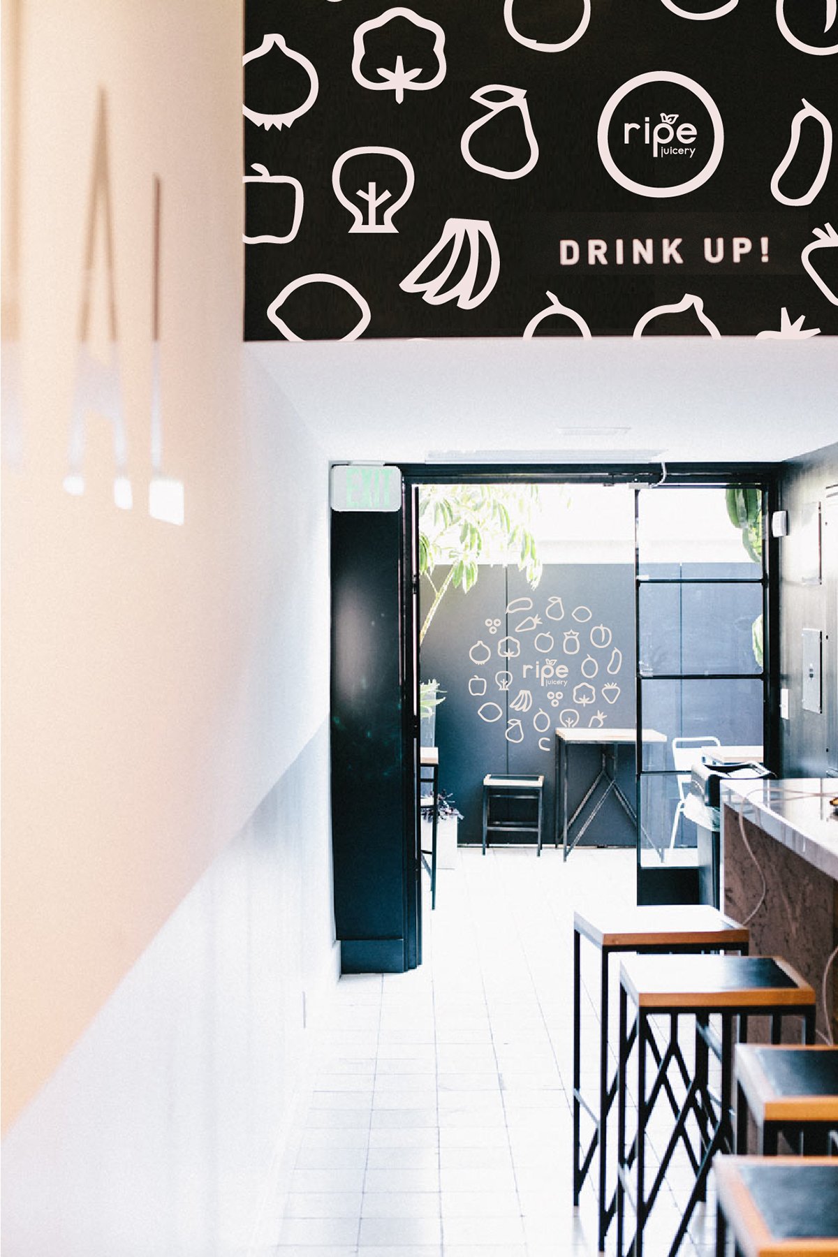 深圳VI設計  深圳VI策劃  ripe果汁包裝設計形象  包裝設計