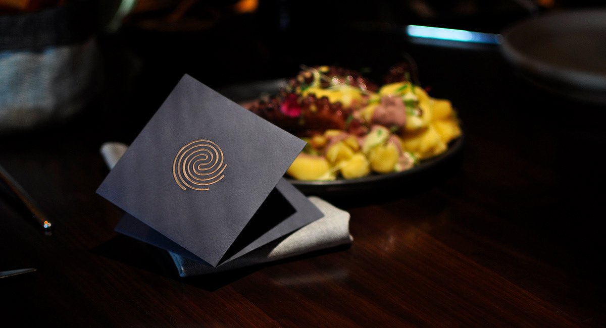 Cau Cau墨西哥風(fēng)味餐廳vi設(shè)計(jì)欣賞，餐飲品牌設(shè)計(jì)，餐飲品牌策劃，餐飲品牌全案策劃，餐飲品牌形象塑造，深圳品牌設(shè)計(jì)，深圳品牌策劃，深圳品牌全案策劃，深圳包裝設(shè)計(jì)，左右格局