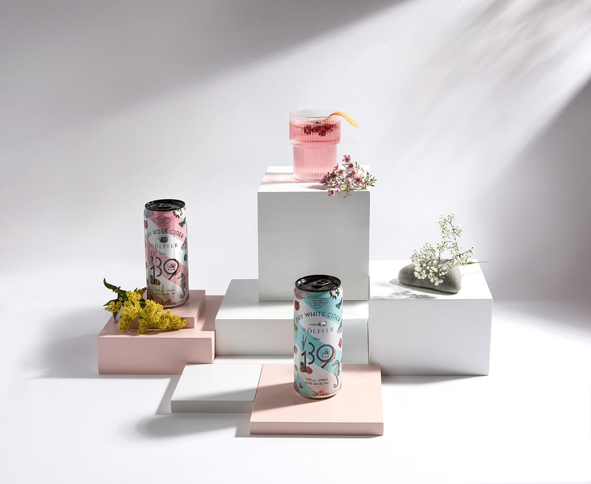 2018網紅飲料品牌VI設計和包裝設計案例，VI設計，品牌VI設計，飲料VI設計，飲料包裝設計，網紅品牌VI設計，深圳VI設計，左右格局