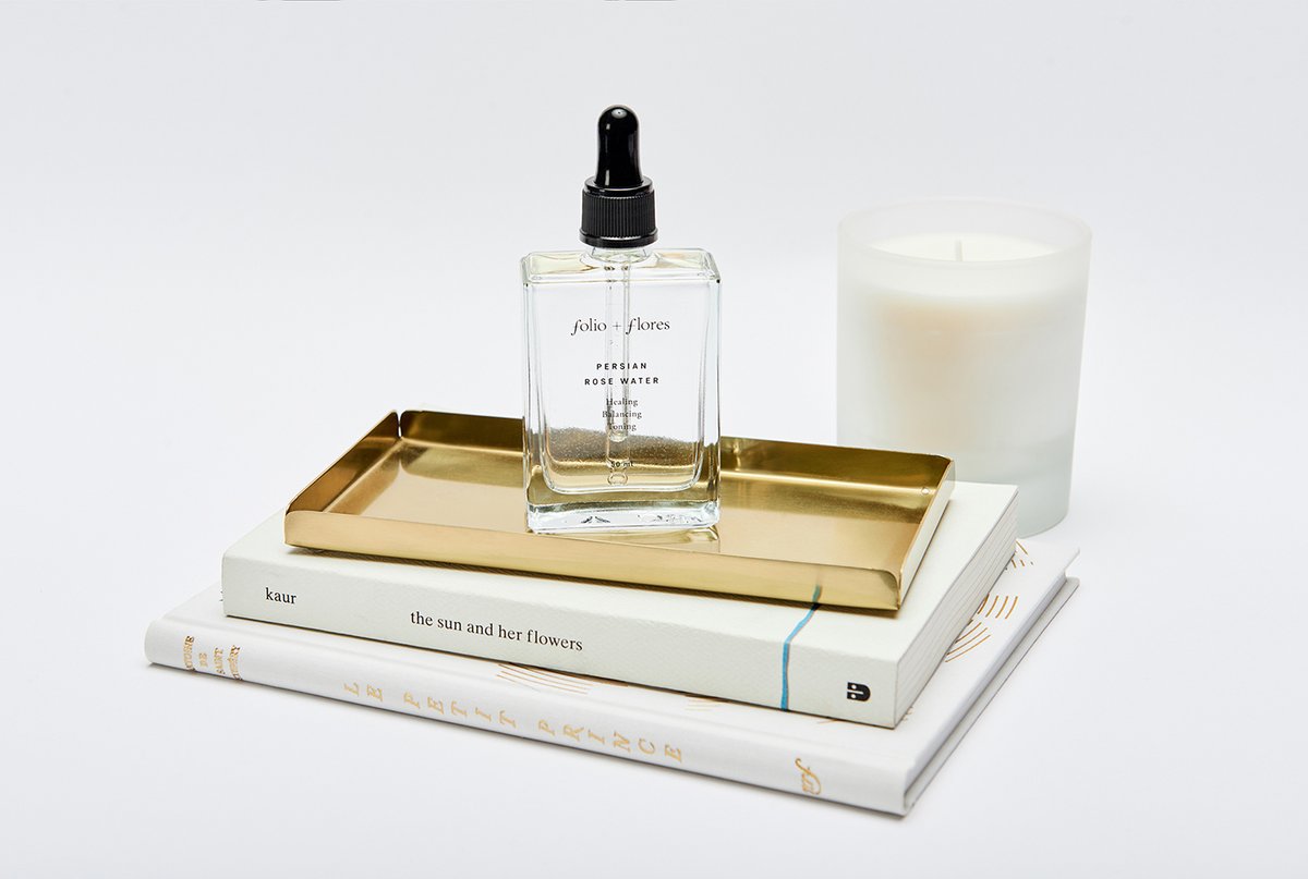 護膚品 Folio + Flores 品牌vi設計—標識設計的戰略性意義 護膚品 Folio + Flores 品牌vi設計—標識設計的戰略性意義,vi設計,標識設計,化妝品品牌vi設計,企業vi設計,品牌vi設計,化妝品vi設計,vi品牌策劃,深圳vi設計,左右格局