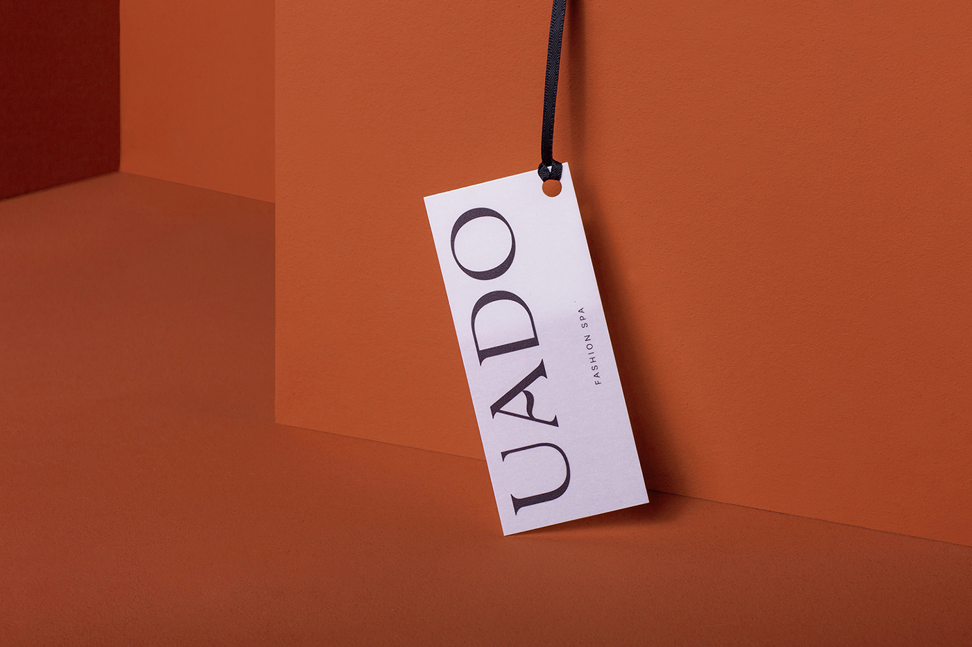 現代時尚水療中心UADO品牌視覺識別設計，品牌視覺設計，企業vi設計，深圳vi設計，左右格局