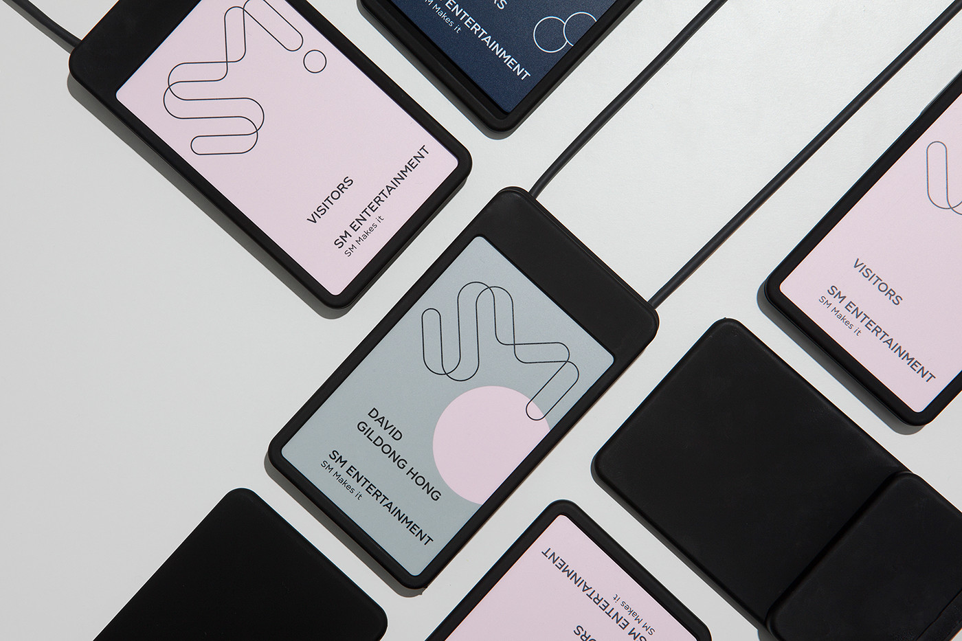 SM娛樂公司vi設計與視覺形象設計案例 SM娛樂公司vi設計與視覺形象設計案例,企業vi設計,視覺形象設計,品牌視覺設計,深圳vi設計,左右格局