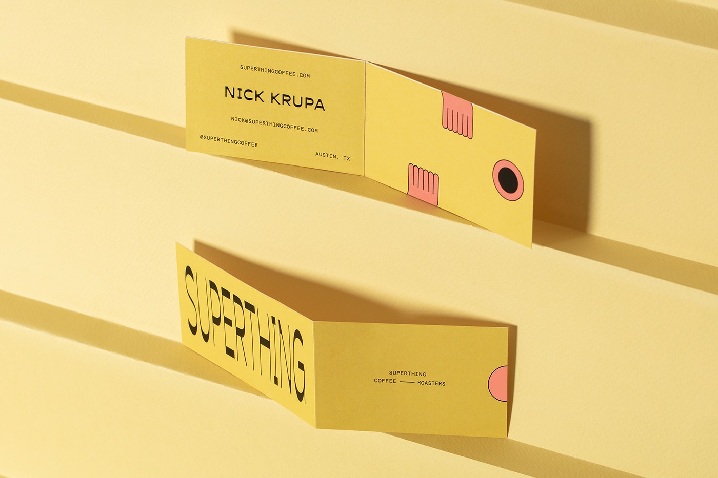 高端Superthing咖啡品牌VI設計 讓品牌戰略落地，餐飲VI設計，餐飲品牌策劃，高端VI設計，深圳VI設計，左右格局