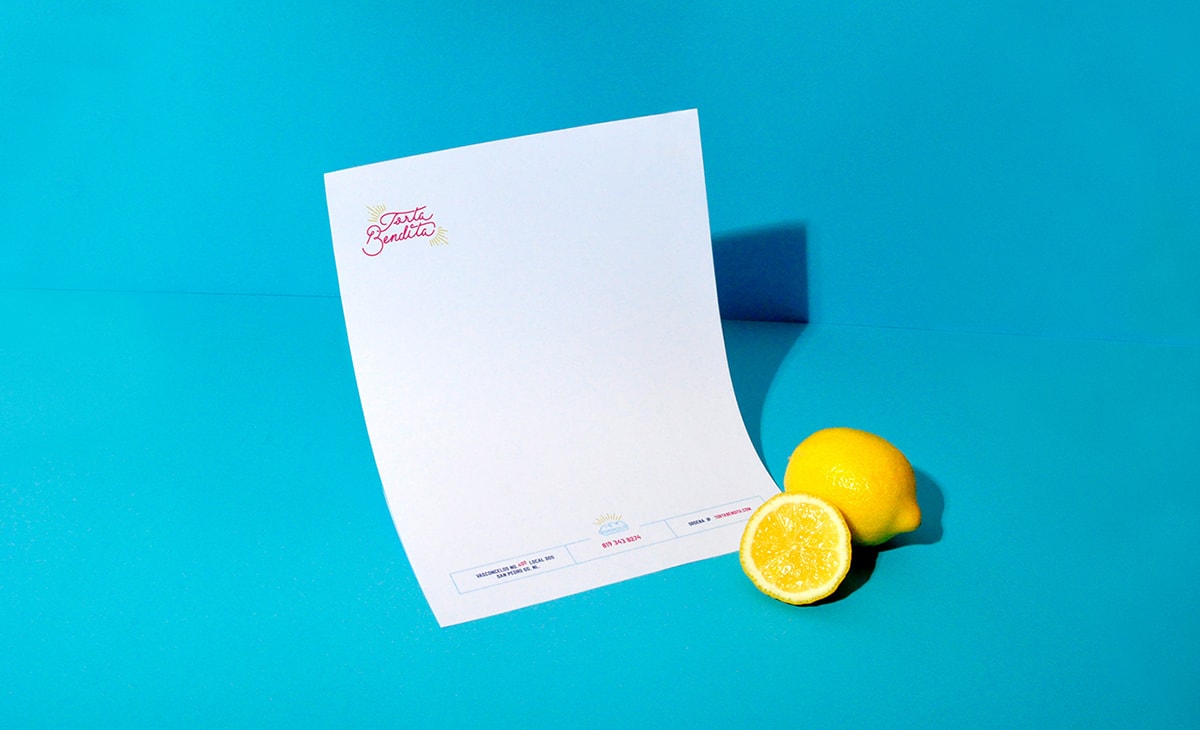 墨西哥Torta Bendita食品蛋糕店品牌VI形象設(shè)計欣賞，食品VI設(shè)計，食品包裝設(shè)計，食品品牌設(shè)計，深圳VI設(shè)計，左右格局