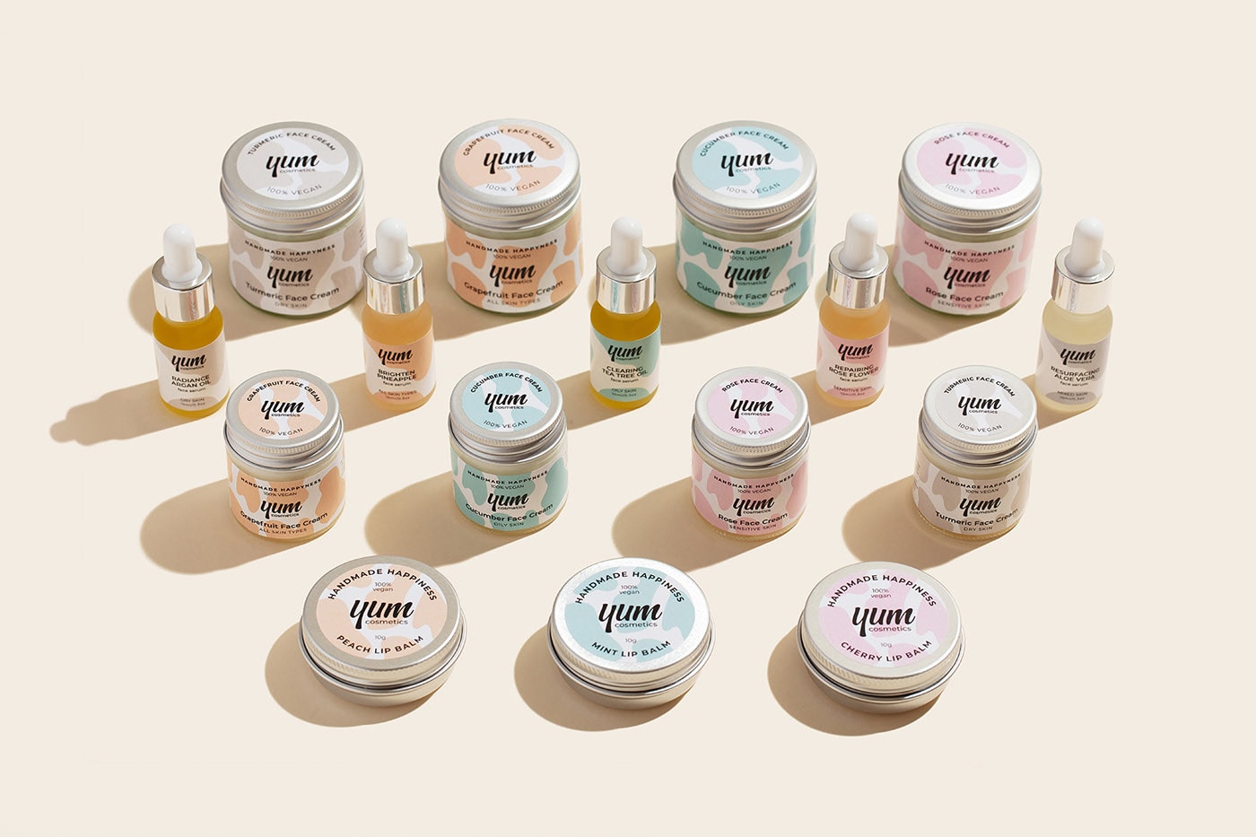 Yum高級手工零售化妝品精品店品牌VI設計，化妝品VI設計，高端VI設計，品牌視覺設計，深圳VI設計，左右格局