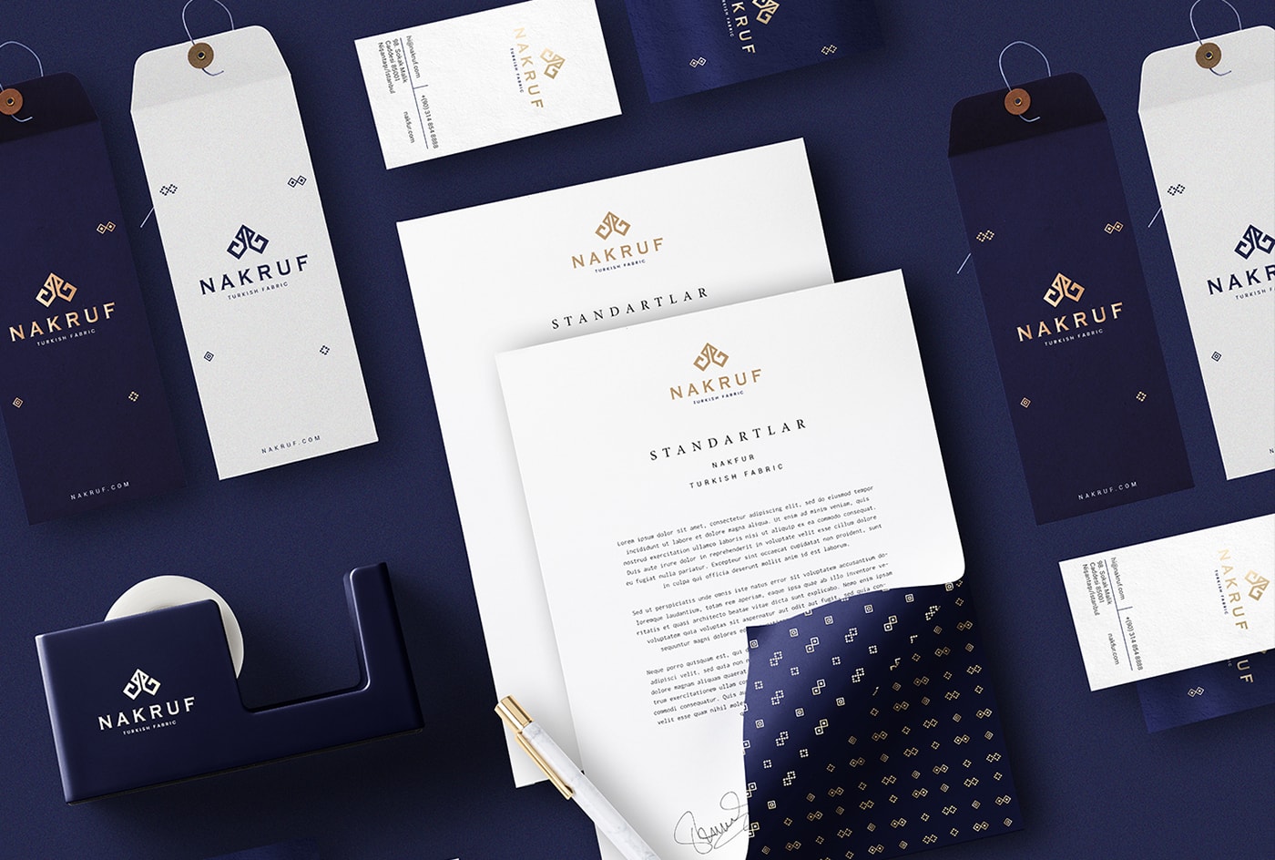 Nakruf 現(xiàn)代時(shí)尚服裝VI設(shè)計(jì)——品牌形象全案策劃，服裝VI設(shè)計(jì)，品牌視覺(jué)設(shè)計(jì)，品牌全案策劃，深圳VI設(shè)計(jì)，左右格局