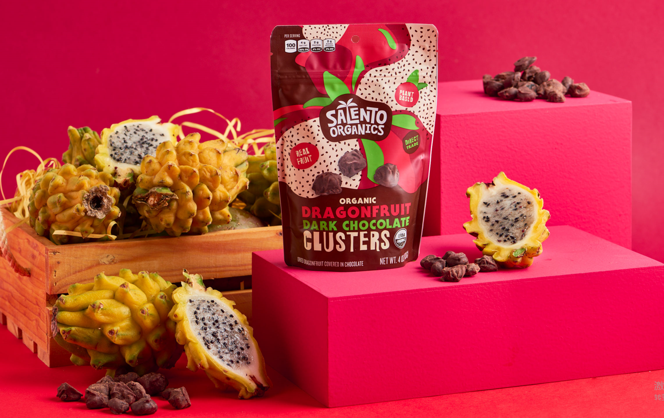 薩蘭托有機食品美味糖果上的小吃的品牌視覺升級 薩蘭托有機食品美味糖果上的小吃的品牌視覺升級